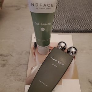 nuFACE microcurrent facial-toning device
